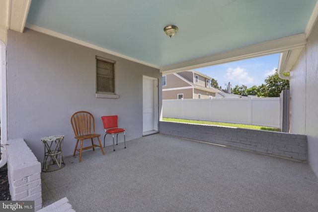 809 E OAK ST E, Millville, NJ 08332