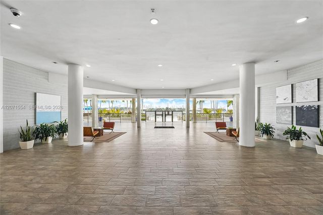 800 West Avenue 917, Miami Beach, FL 33139