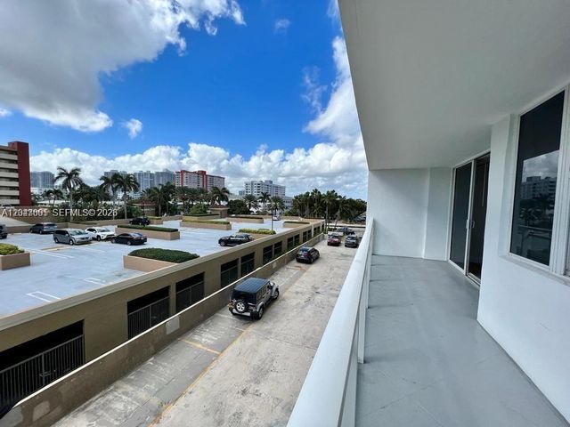 2030 S Ocean Drive 211, Hallandale Beach, FL 33009