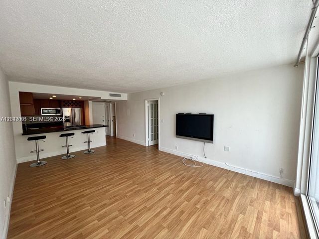 2030 S Ocean Drive 211, Hallandale Beach, FL 33009