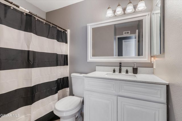 42915 Alep Street, Lancaster, CA 93536