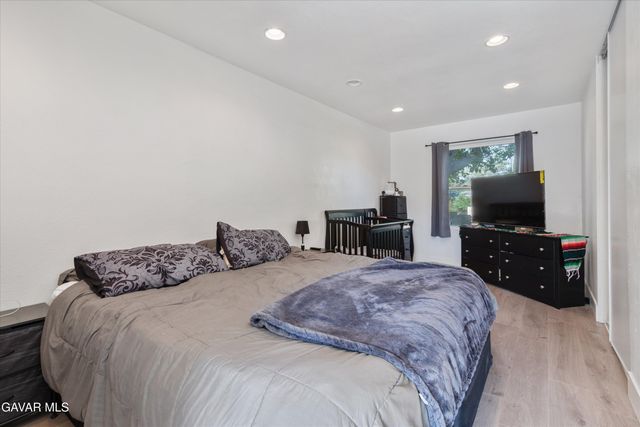 42915 Alep Street, Lancaster, CA 93536