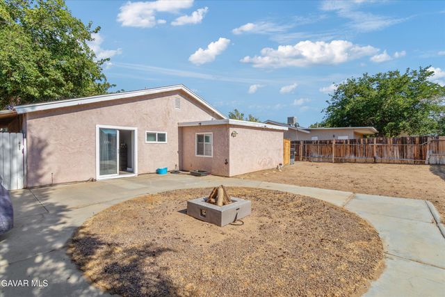 42915 Alep Street, Lancaster, CA 93536