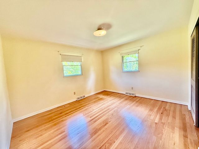 4707 Fairview Avenue, Downers Grove, IL 60515