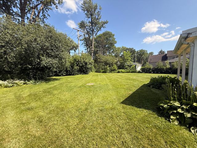 4707 Fairview Avenue, Downers Grove, IL 60515
