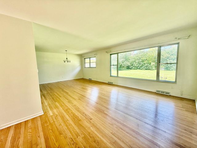 4707 Fairview Avenue, Downers Grove, IL 60515