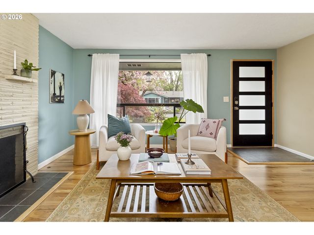 11908 Se 56TH Ave, Milwaukie, OR 97222