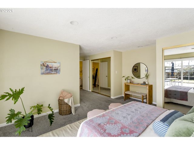 11908 Se 56TH Ave, Milwaukie, OR 97222