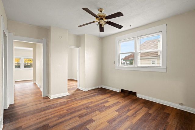 416 Marquette AVENUE, South Milwaukee, WI 53172