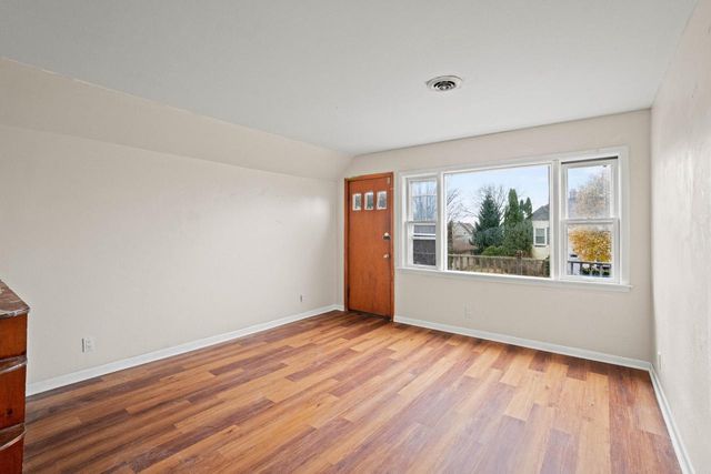 416 Marquette AVENUE, South Milwaukee, WI 53172