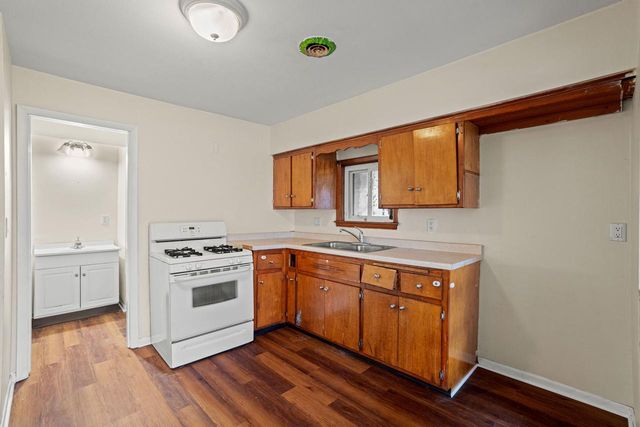 416 Marquette AVENUE, South Milwaukee, WI 53172