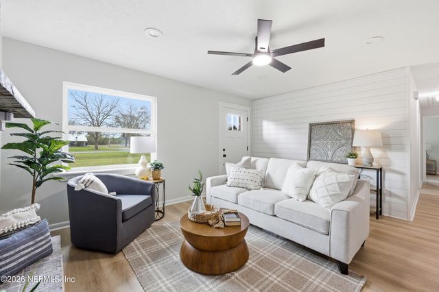 6017 NW 200TH Street, Starke, FL 32091