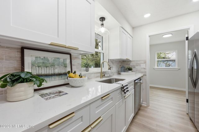 6017 NW 200TH Street, Starke, FL 32091