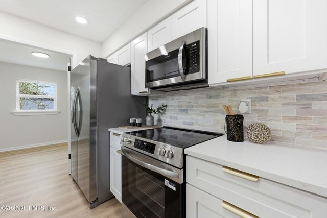 6017 NW 200TH Street, Starke, FL 32091