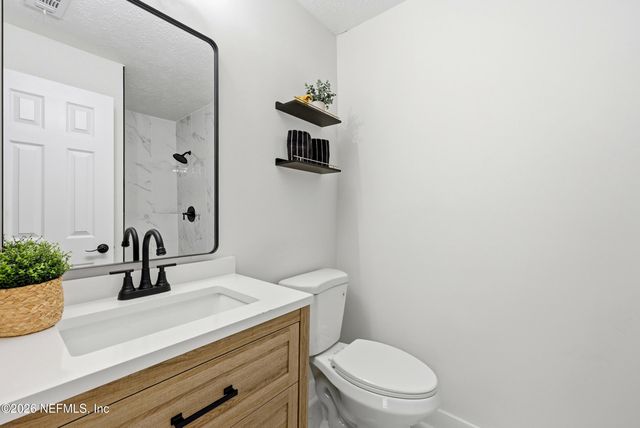 6017 NW 200TH Street, Starke, FL 32091