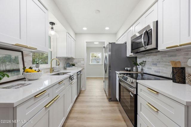 6017 NW 200TH Street, Starke, FL 32091