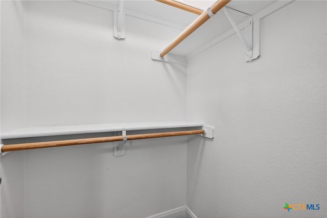 2068 Pirtle Drive, Salado, TX 76571