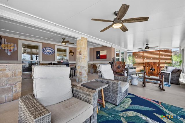 2068 Pirtle Drive, Salado, TX 76571