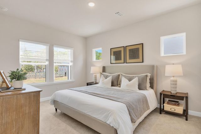 1053 Dusk Drive, Summerville, SC 29486