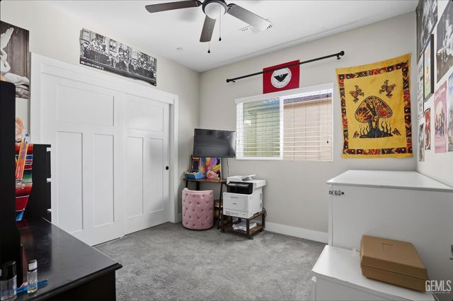 4017 Rolling Rock Avenue, Bakersfield, CA 93313