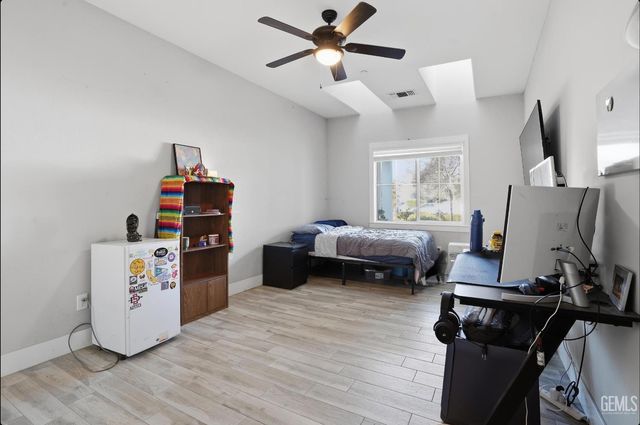 4017 Rolling Rock Avenue, Bakersfield, CA 93313