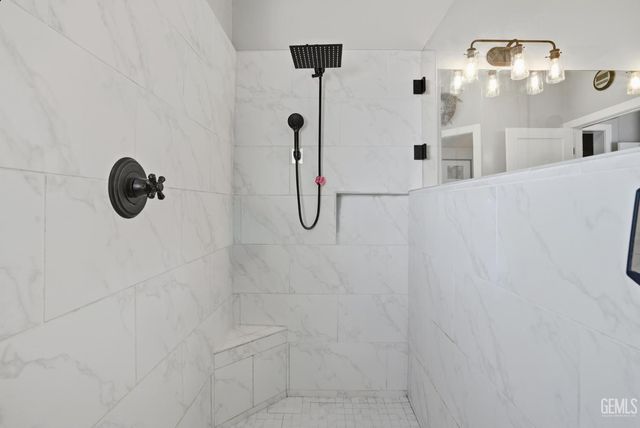 4017 Rolling Rock Avenue, Bakersfield, CA 93313