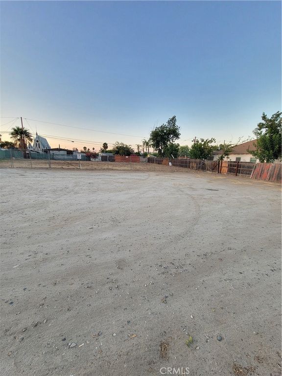 0 W 4th St, Perris, CA 92570 — exterior