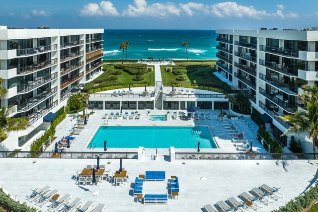 3140 S Ocean Boulevard 202-n, Palm Beach, FL 33480