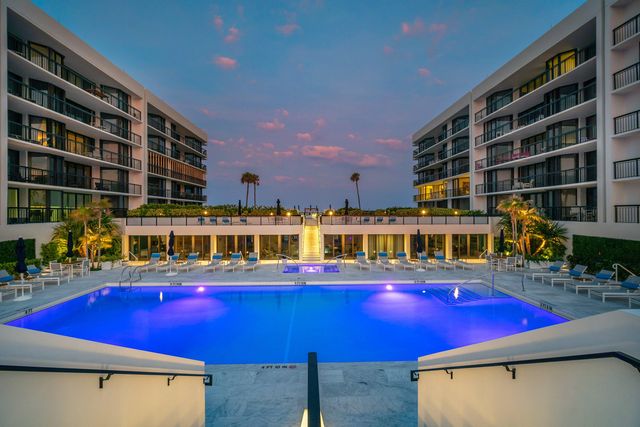 3140 S Ocean Boulevard 202-n, Palm Beach, FL 33480