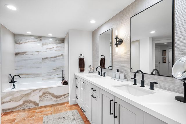3140 S Ocean Boulevard 202-n, Palm Beach, FL 33480