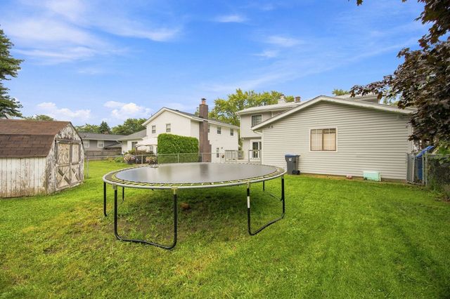 2714 Lydia Street, Waukegan, IL 60085