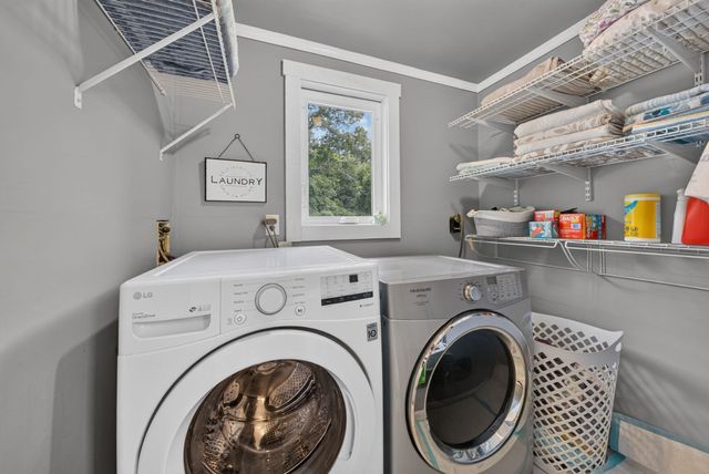 48 Anawan St, Taunton, MA 02780