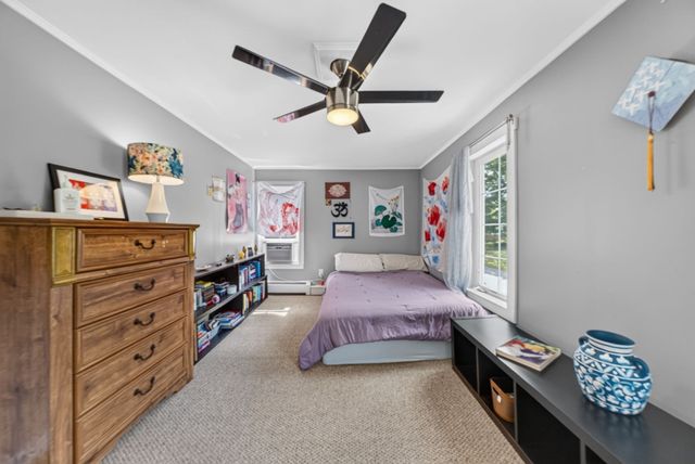 48 Anawan St, Taunton, MA 02780