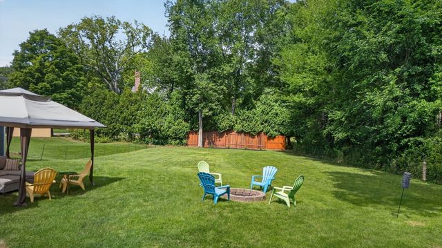 48 Anawan St, Taunton, MA 02780