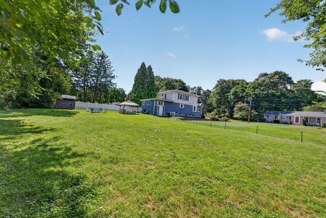 48 Anawan St, Taunton, MA 02780