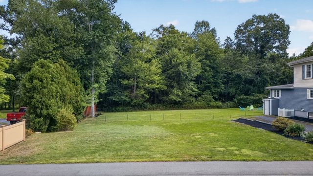 48 Anawan St, Taunton, MA 02780