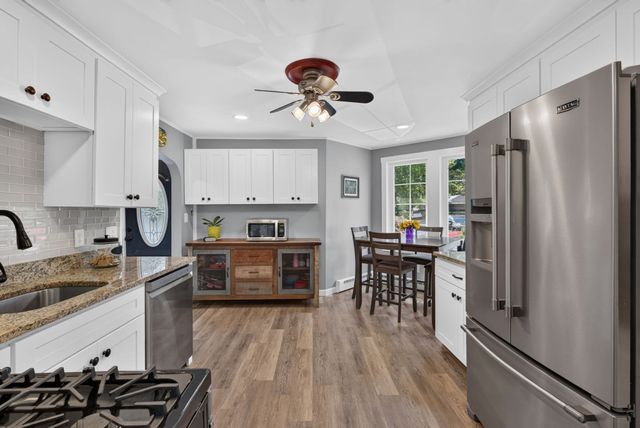 48 Anawan St, Taunton, MA 02780