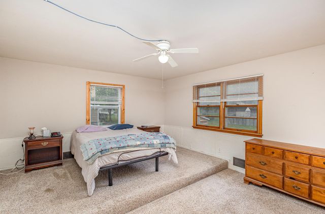 5870 Lynwood Boulevard, Mound, MN 55364
