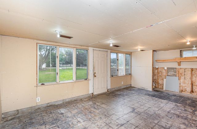 5870 Lynwood Boulevard, Mound, MN 55364