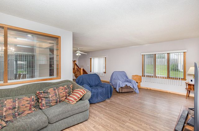 5870 Lynwood Boulevard, Mound, MN 55364