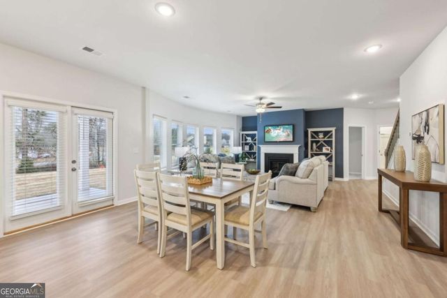 1341 Stephens View Drive, Loganville, GA 30052