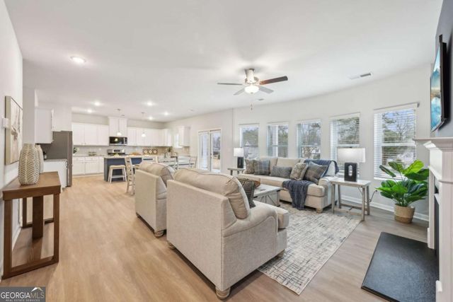 1341 Stephens View Drive, Loganville, GA 30052