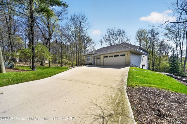 4270 Shadow Ridge, Okemos, MI 48864