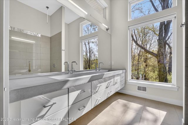 4270 Shadow Ridge, Okemos, MI 48864