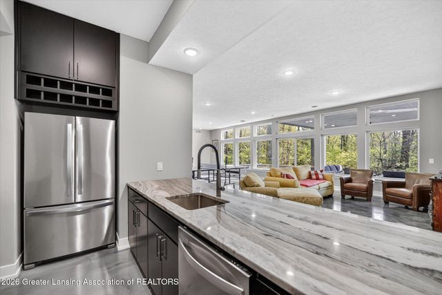 4270 Shadow Ridge, Okemos, MI 48864