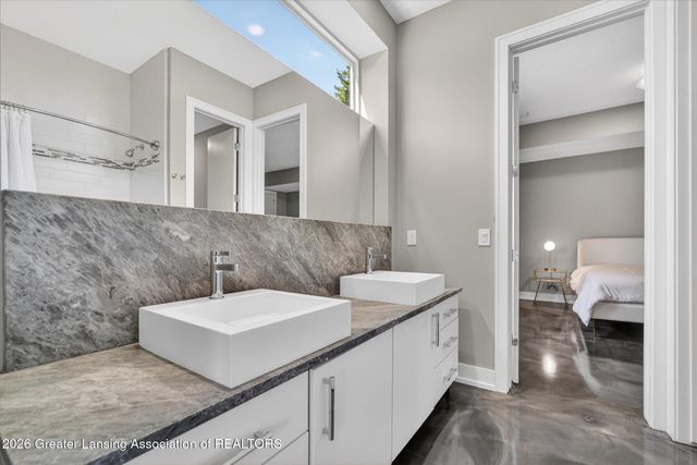 4270 Shadow Ridge, Okemos, MI 48864