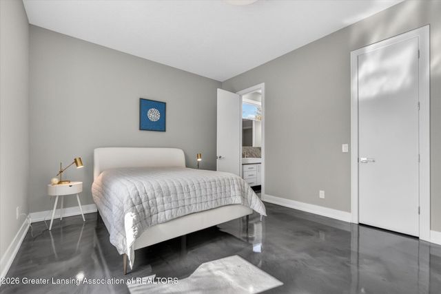 4270 Shadow Ridge, Okemos, MI 48864