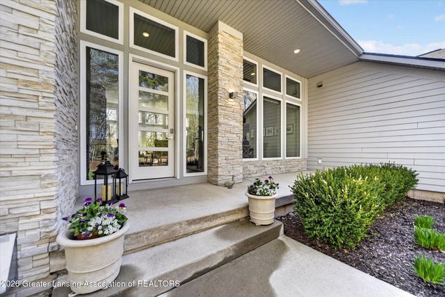 4270 Shadow Ridge, Okemos, MI 48864