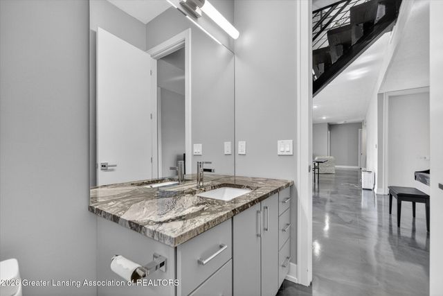 4270 Shadow Ridge, Okemos, MI 48864