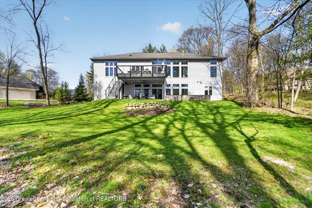 4270 Shadow Ridge, Okemos, MI 48864